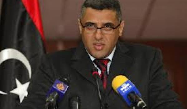 Le ministre de l'Intérieur, Fawzi Abdelali, a démissionné de son poste.