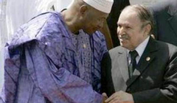 Abdelaziz Bouteflika et le président déchu, Toumani Touré