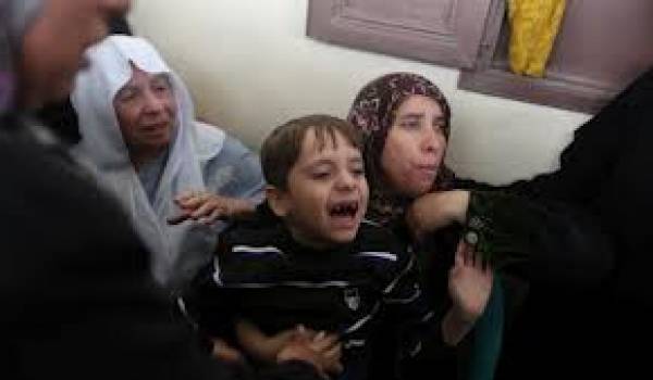 Les enfants et les femmes de Gaza sont horrifiés par les bombardements israéliens.