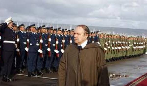 Bouteflika change de position sur le Mali.