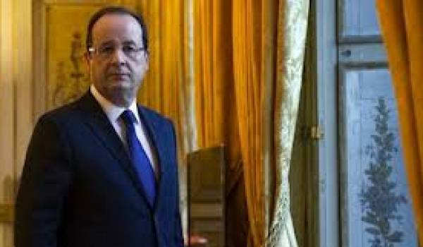 Le président français entame une visite de deux jours aujourd'hui en Algérie