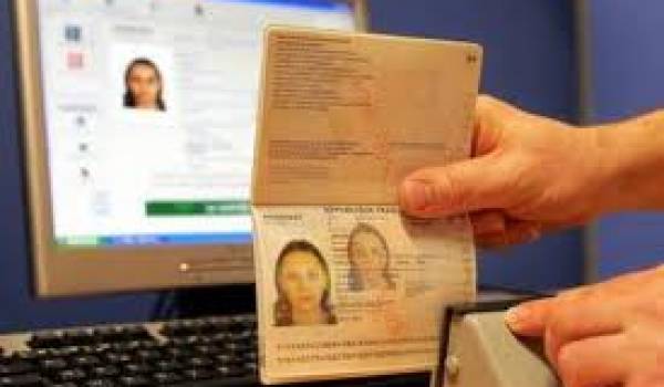 Enfin le passeport biométrique pour l'émigration algérienne !!!