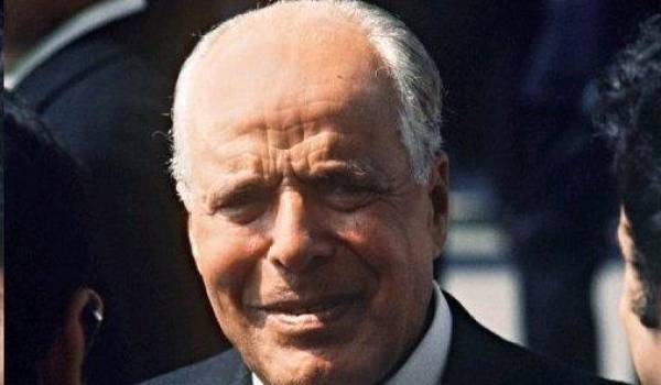 Habib Bourguiba a dirigé la Tunisie d'une main de fer jusqu'à sa destitution par Ben Ali.