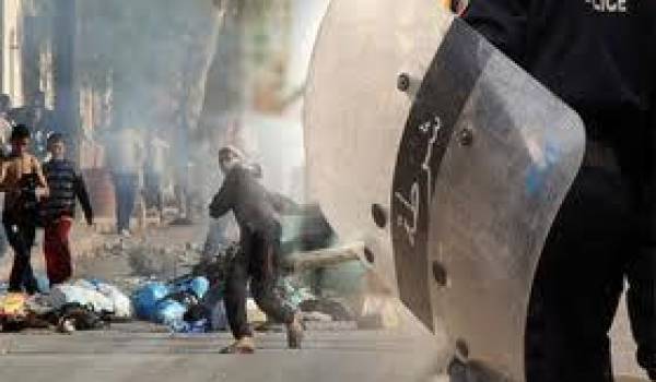 Répression policière à Ouargla.
