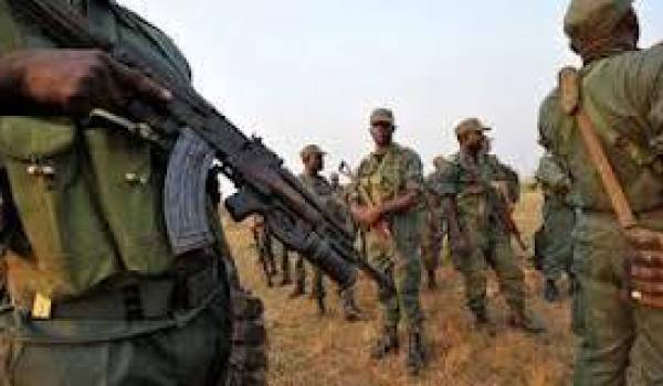 Des soldats congolais sont venus protéger Bangui des rebelles.