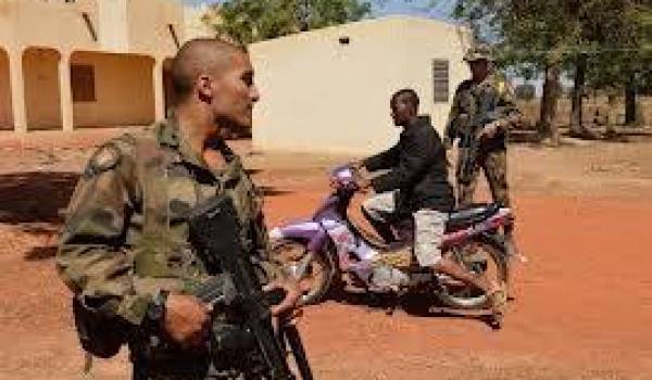 Les soldats français poursuivent leur opération au nord-Mali