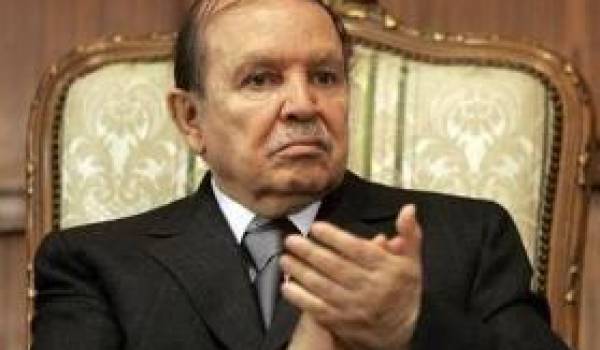 Bouteflika veut encore triturer la Constitution pour prolonger son règne.