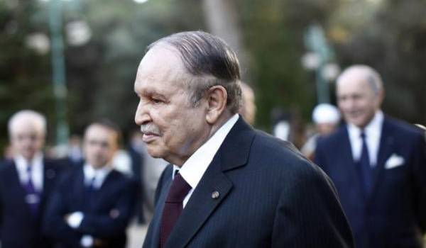 Bouteflika prépare son quatrième mandat. 