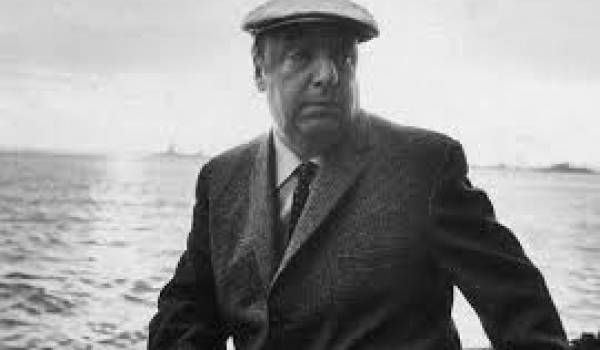 La mort du poète Pablo Neruda est suspecte.