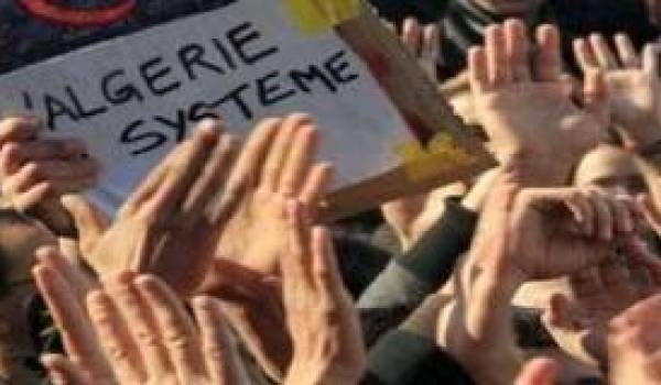 Malgré quelques tentatives de manifestation, la loi du silence est imposée au peuple