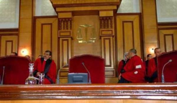 En Algérie, le système judiciaire est non seulement inféodé au pouvoir, mais il est aussi obsolète.