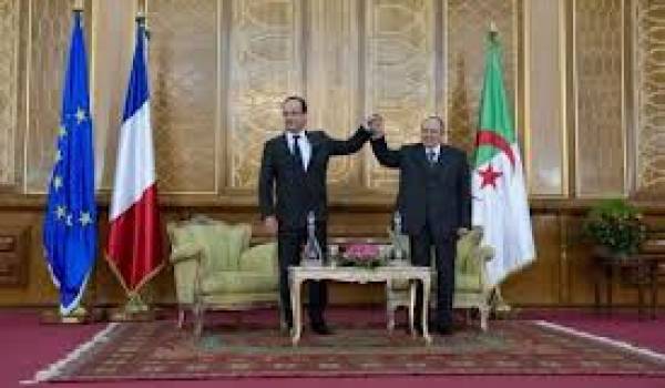 Bouteflika et Hollande à Alger.