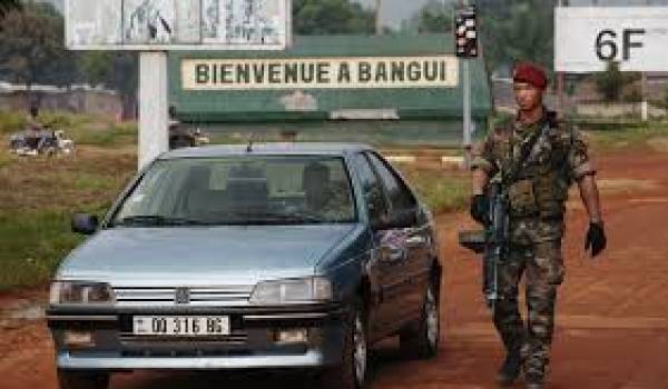 Des éléments de logistiques arrivent sur Bangui en attendant les troupes.