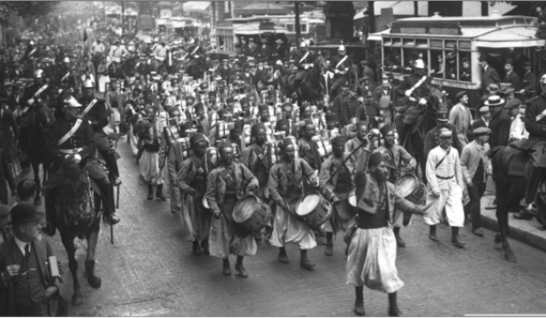 Les tirailleurs algériens, nos premiers héros.