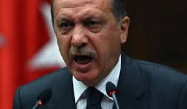 Erdogan part en guerre contre les réseaux sociaux.