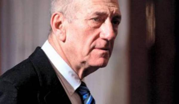 Olmert reconnu coupable de corruption.