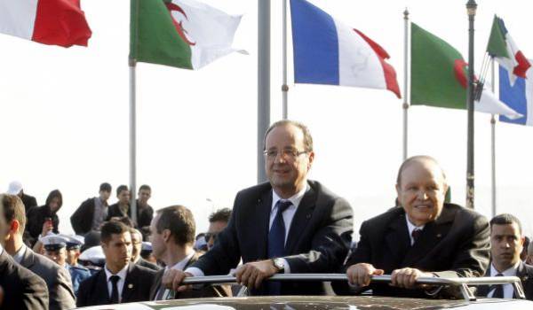 Hollande et Bouteflika. Ici lors de la dernière visite officielle en Algérie du président français..