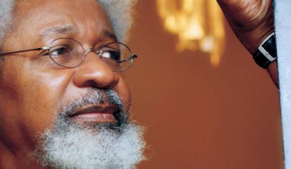 L'immense écrivain nigérian Wole Soyinka.