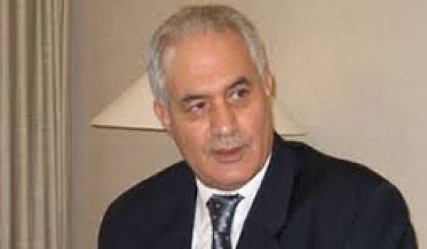 Le ministre de l'Intérieur Tayeb Belaïz.