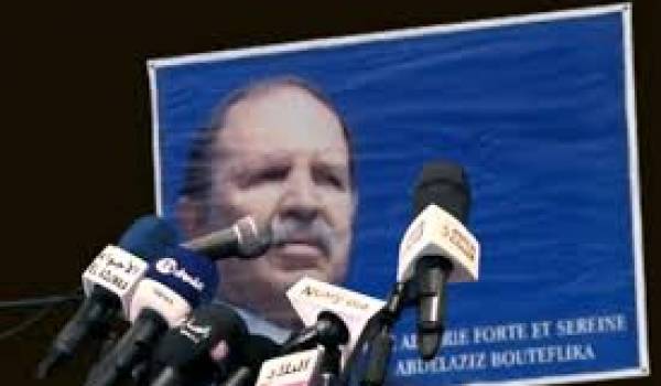 L'Algérie dirigée par un chef de l'Etat qui ne s'adresse jamais aux Algériens