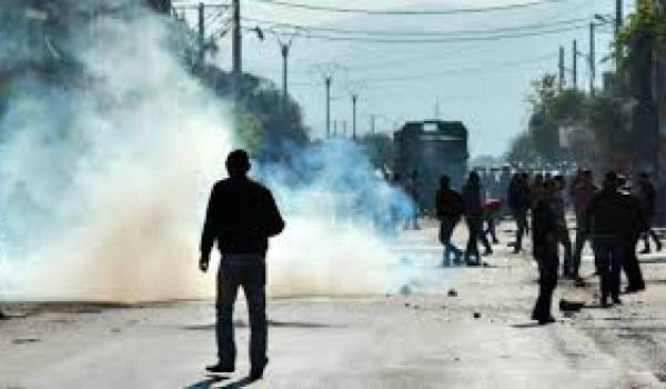 Ces jeunes ont essayé d'empêcher la mascarade électorale du 17 avril.