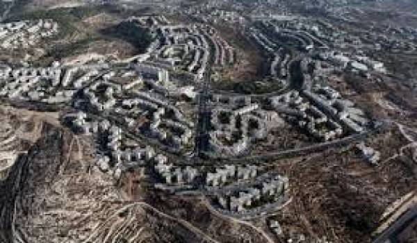Les Israéliens multiplient les constructions sur les territoires occupés palestiniens.