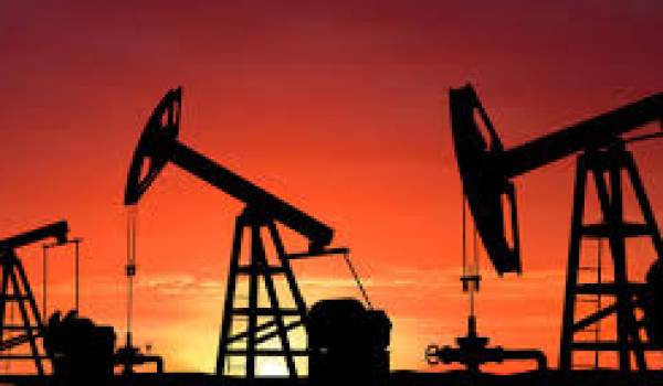 La chute du pétrole devient sérieuse pour les producteurs de pétrole.