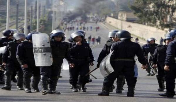 L'intervention de la police à Touggourt a causé la mort de deux manifestants.