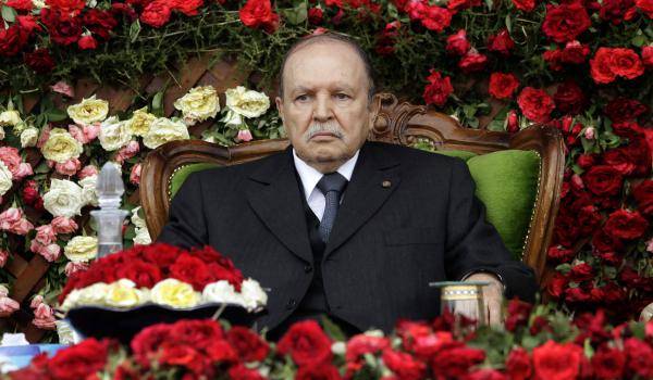 Bouteflika ou l'immobilisme et la stagnation politico-économique.