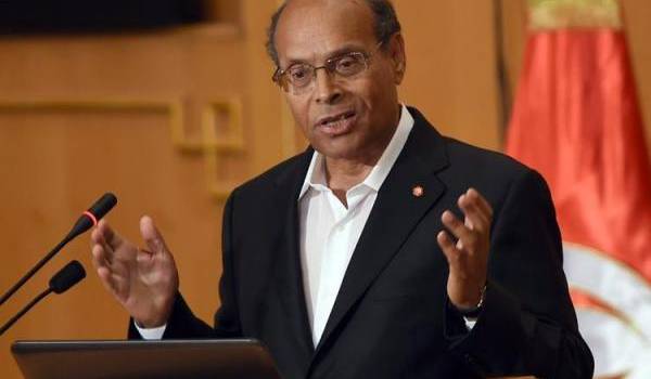 Moncef Marzouki aura marqué la Tunisie en acceptant la transition démocratique.