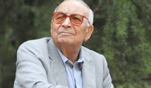 Yachar Kemal est mort laissant une oeuvre pléthorique.