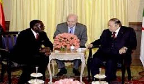 Mugabe et Bouteflika, deux symboles de pouvoirs séniles et crépusculaires
