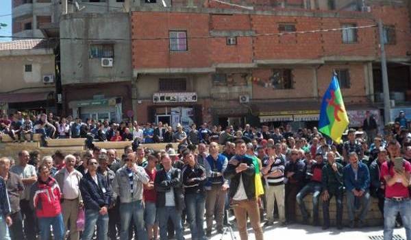 Rassemblement auquel a appelé le Mouvement pour l'autonomie de la Kabylie.
