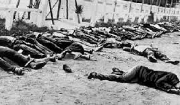 L'armée française aidée de milices a massacré des milliers d'Algériens