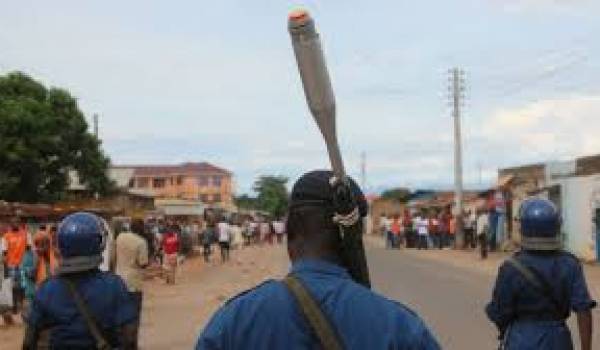 Répression violente des manifestants au Burundi.
