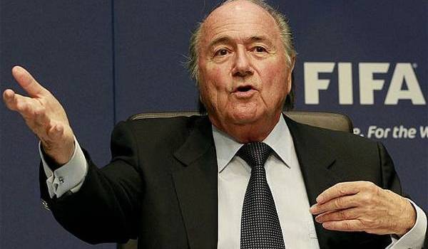 Sepp Blatter finit sa carrière en traînant plusieurs casseroles et d'affaires scandaleuses.