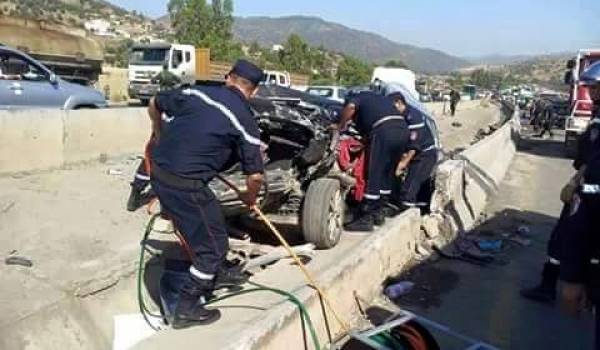 Un mort et 19 blessés dans cet accident.