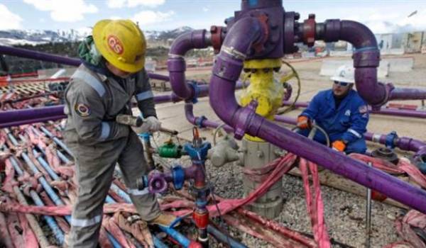 La fracturation hydraulique pour puiser le gaz de schiste cause des séismes au Canada et aux USA.