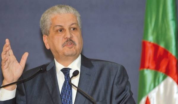 Abdelmalek Sellal pond une circulaire pour diminuer les dépenses dans les administrations.