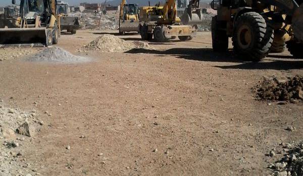 Les bulldozers de la commune ont détruit des maisons construites dans l'illégalité.