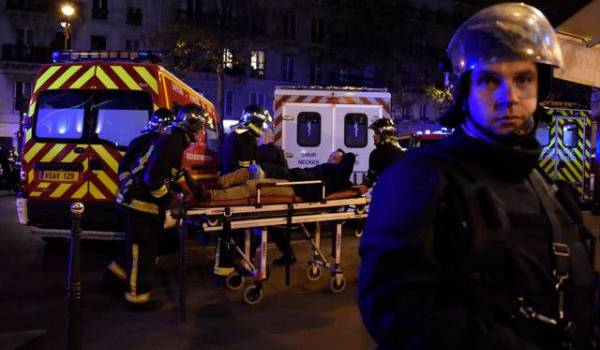 Bilan très lourd des attaques terroristes de vendredi soir à Paris