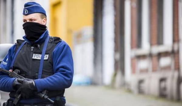 Des arrestations ont eu lieu à Bruxelles et seraient liés aux attentats de Paris selon la ministre de Justice belge