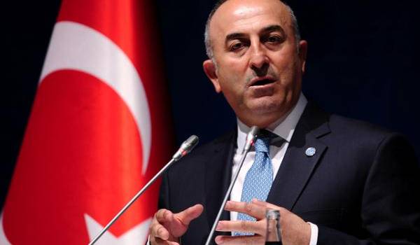 Le chef de la diplomatie turque Mevlut Cavusoglu