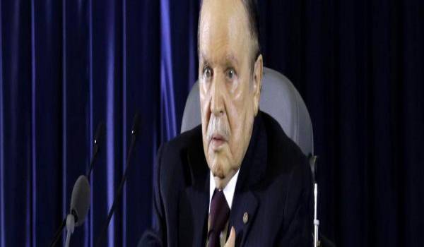 Abdelaziz Bouteflika a prêté serment de respecter la Constitution !!!