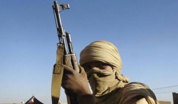 Affrontements armés entre Touaregs et groupes progouvernementaux dans l’Azawad