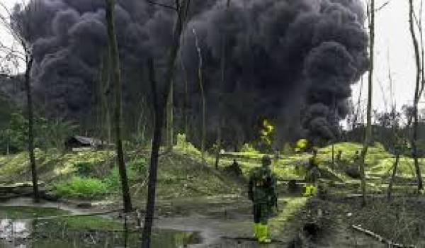 Les Vengeurs du delta du Niger (NDA) sèment la terreur.