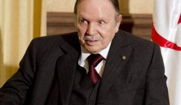 Bouteflika ne répugne pas à s'attribuer des réformes et à oublier ses errements.