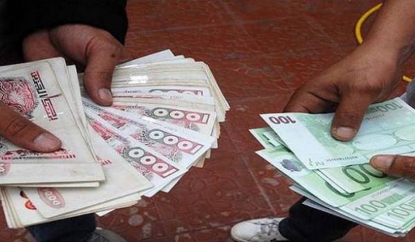 Fuites de capitaux : 140 millions d’euros enregistrés en Algérie en 2015