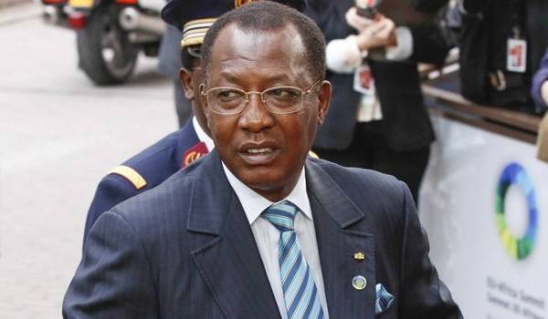 Idriss Deby reste un chef de guerre soutenu par la France.