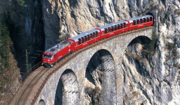 Sept blessés dans une agression dans un train suisse